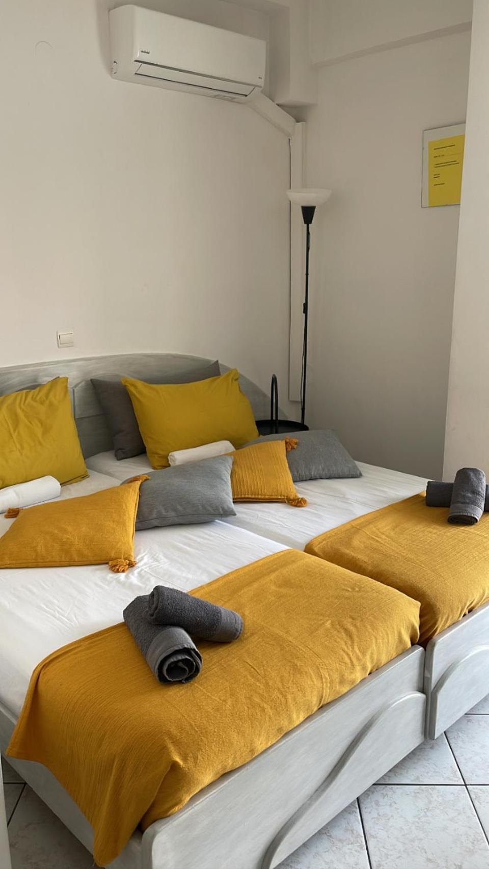 Aleka Kotsi Appartement *